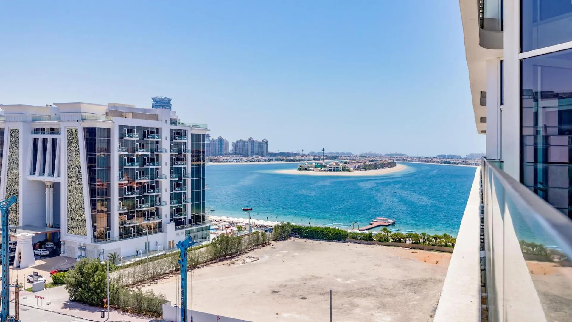 דובאי Luxury Azizi Mina Beachfront Apartments