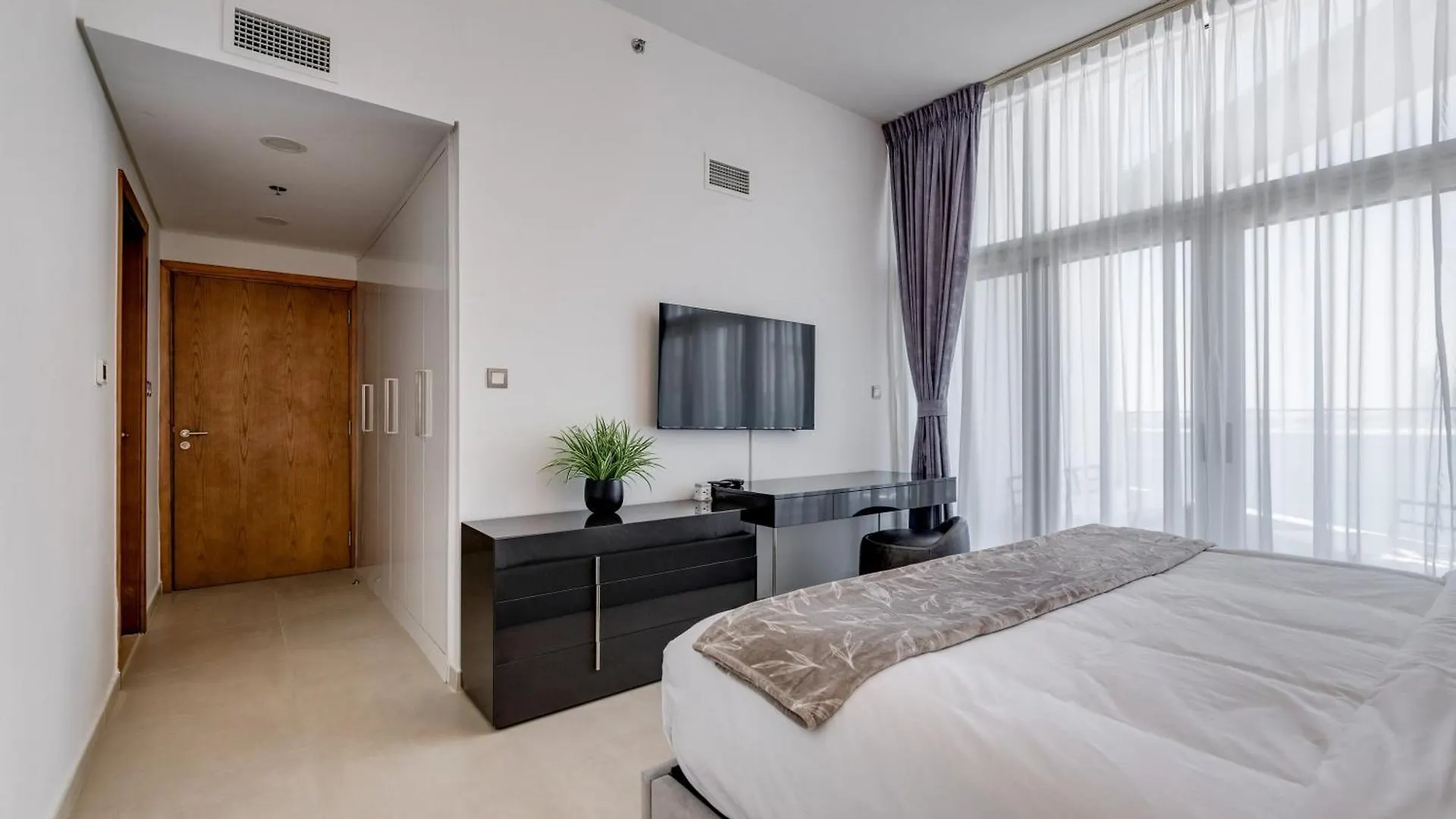 Luxury Azizi Mina Beachfront Apartments 두바이 아랍에미리트